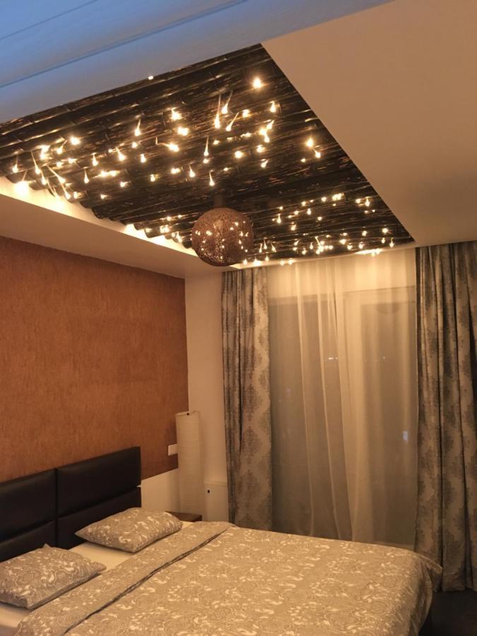 Sunny Deluxe Apartment Cosmopolis Stefanestii de Jos Bagian luar foto